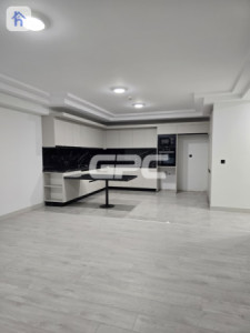 شوقەیەکی مۆدێرن دوو ژووری نوستن لە ڕامی تاوەر image 1