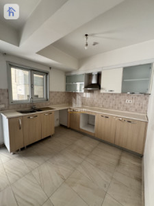 Modern 2-Bedroom Apartment with Stunning Views image 3