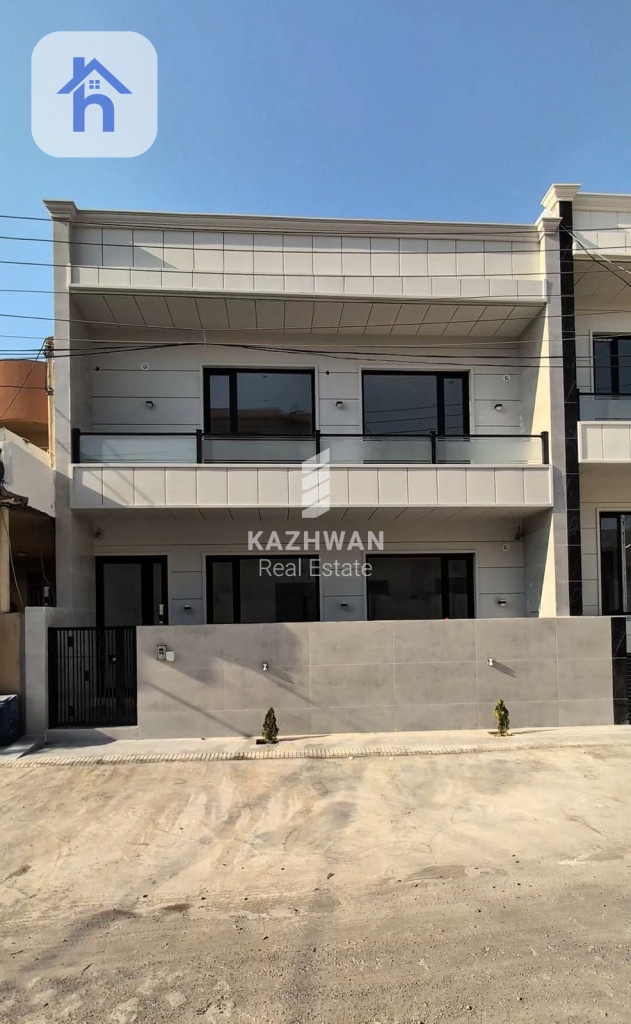 منزل طابقین
