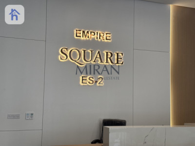Elegant Apartment in Prime Location Image 10