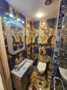 VIP Apartment image 15