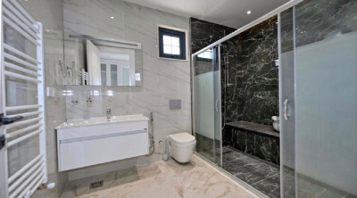 VIP House image 6