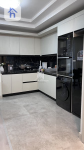 شقة مؤثثة للإيجار صورة 3