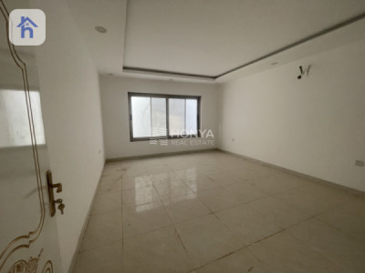 House Opposite Garden Resim 7