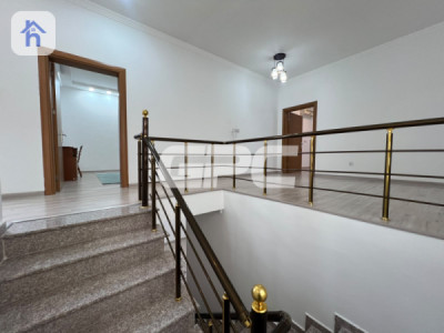 Spacious family home in Italian village 2 Image 16