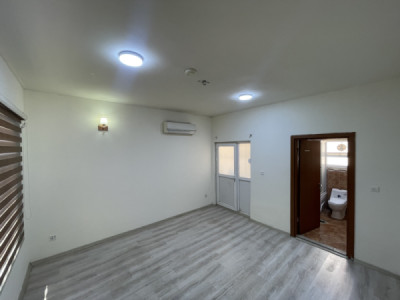 Elegant 4 Bedroom House for Rent Image 8