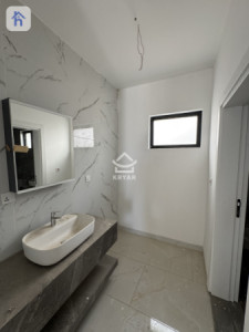 خانووی ٤ ژووری نوستن بۆ فرۆشتن وێنە 13