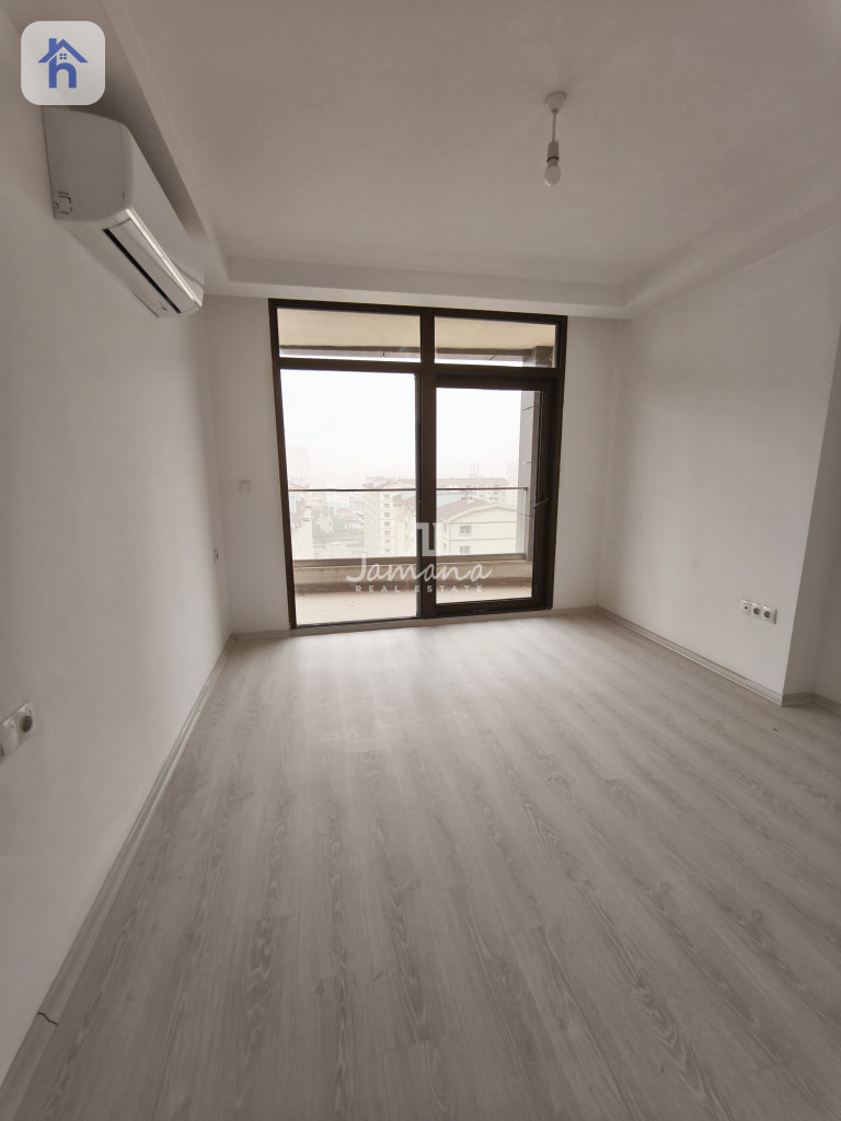 Cozy Apartment in Empire Pearl Towers