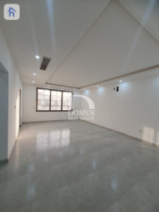 منزل واسع مع غرف متعددة صورة 14