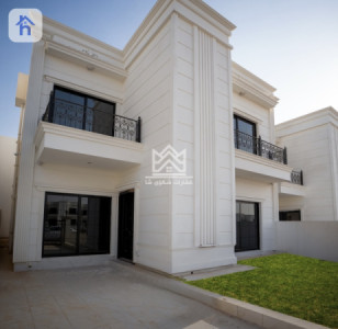 بيت طابقين بـ 4 غرف نوم image 2