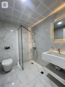 Spacious 3 Bedroom Apartment image 10
