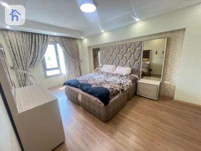 Furnished Apartment with 3 Bedrooms Resim 6