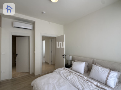 Elegant 3-Bedroom Apartment for Sale image 10