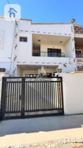 Spacious House with Multiple Rooms image 1