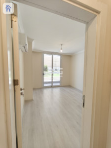 Garden View Apartment Image 4