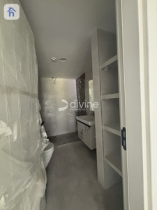Chic Apartment with 1 Bed in Rami Towers image 3
