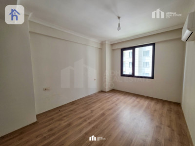 Apartment with 3 Bedrooms Image 4