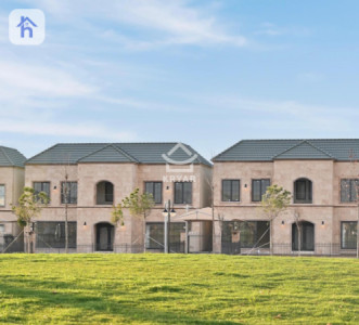 Beautiful home with 5 bedrooms image 2