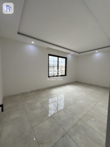 Spacious 5-Bedroom House in Erbil image 11