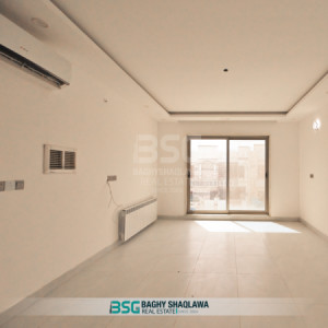 Corner House Image 9
