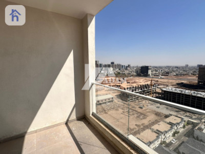 Modern 2-Bedroom Apartment Image 12