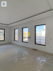 Spacious House with Multiple Rooms Resim 7