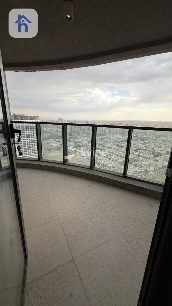 Chic 1-BR Apartment in Cavalli Tower Image 11