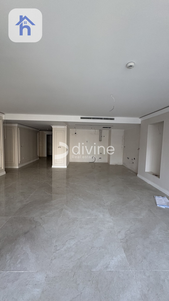 Luxury Apartment