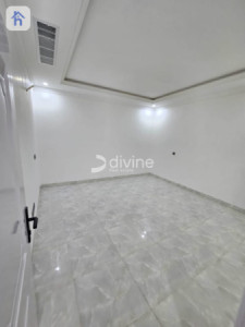 خانوویەکی فراوان بە دیزاینێکی مۆدێرن وێنە 3