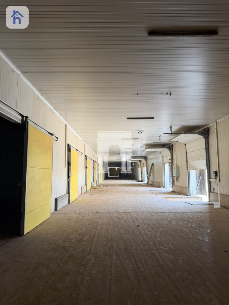 Large Warehouse Available for Purchase Resim 4
