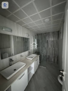 Elegant Apartment with Spacious Layout image 12