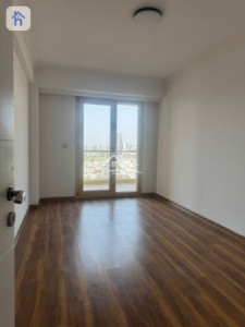 Modern Apartment in a Prime Location image 4