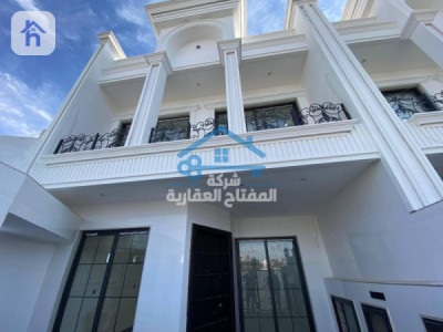 Charming 4-Bedroom House in Qarabw image 7