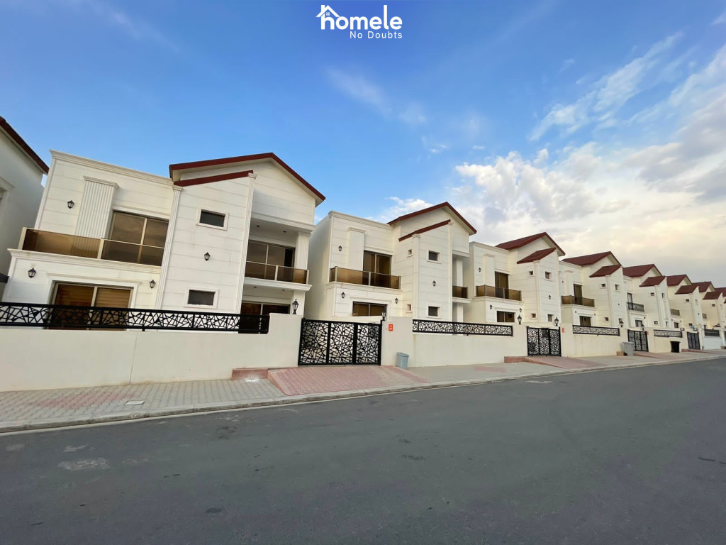 House (240m²)