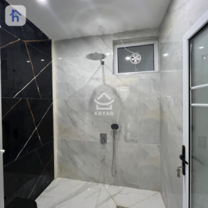 VIP House image 20
