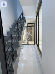 House Opposite Garden Image 8