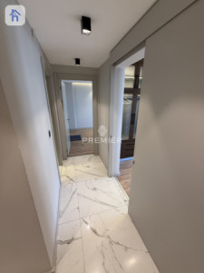 Luxurious 4-Bedroom Apartment with Stunning Views Image 10