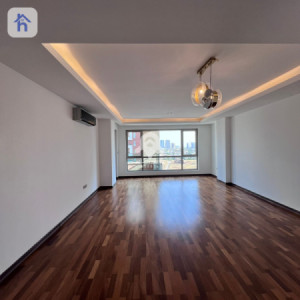 Modern 3-Bedroom Apartment image 7