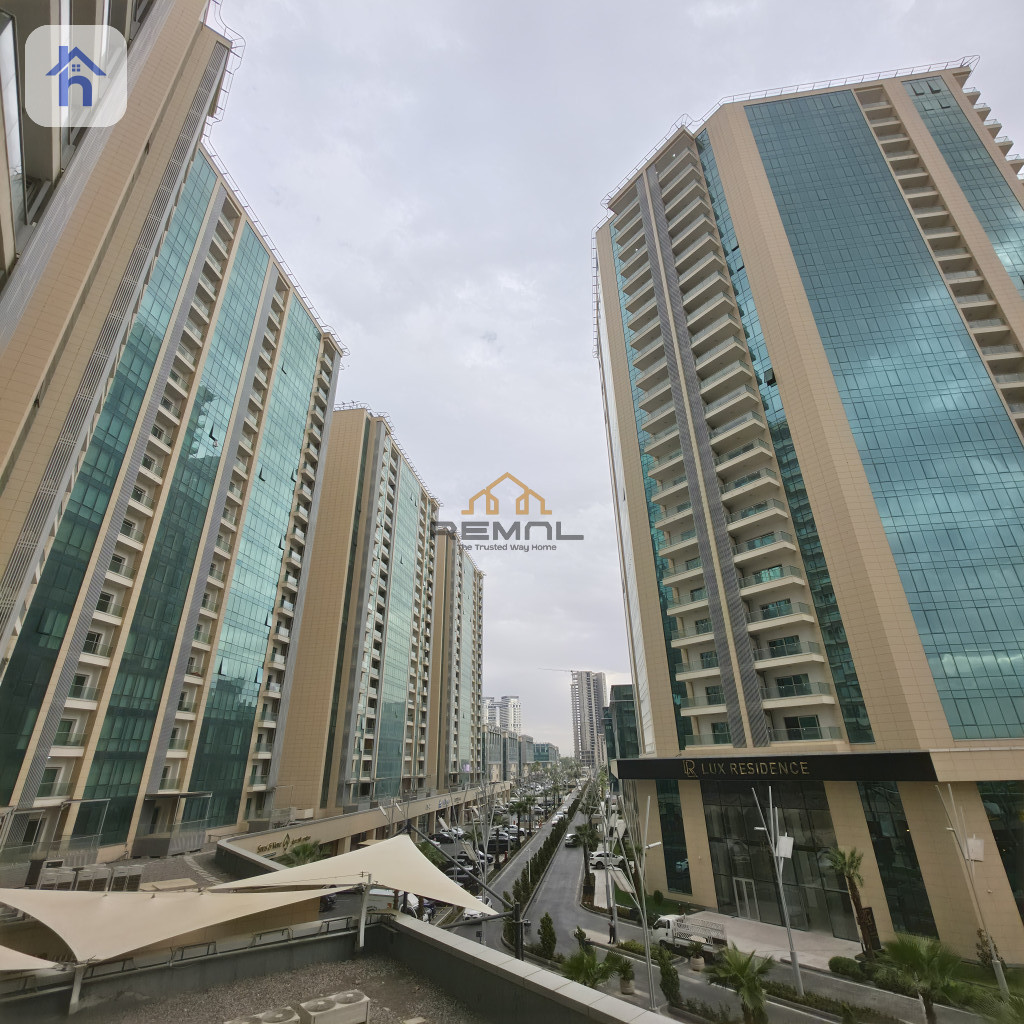Modern 2-Bedroom Apartment in Empire Square Resim 2