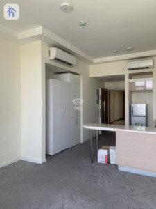Cozy studio apartment in Empire Diamond image 1