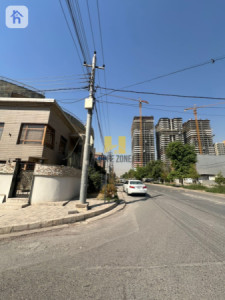منزل ثلاثة طوابق صورة 4