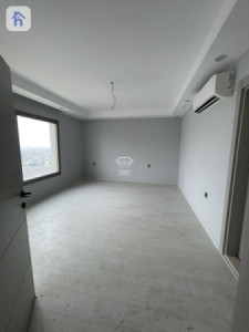 Modern 1-Bedroom Apartment for Rent Image 4