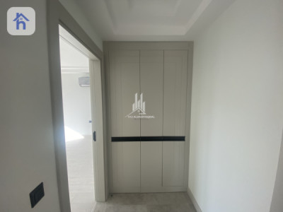 Spacious 2-Bedroom Apartment in Rami Towers Resim 7