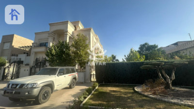 Spacious House in Dream City image 1