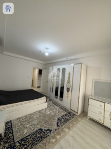 شوقەیەکی یەک ژووری نووستنی نایاب لە تاوەرەکانی ئیمپایەر پیرڵ وێنە 4