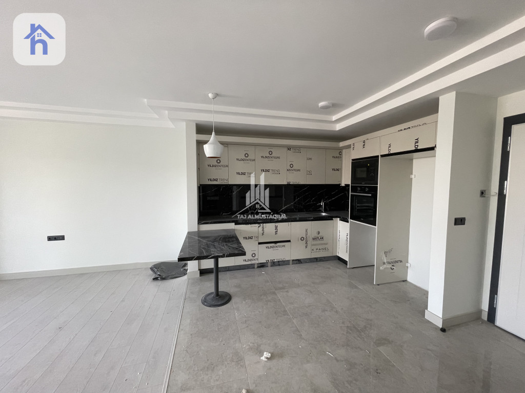 Cozy 1 Bedroom Apartment with Stunning Views