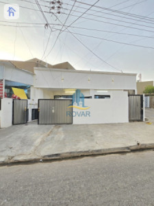 One floor house image 1