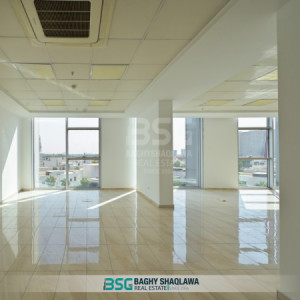Office space available for rent in the Empire Business Tower Image 6