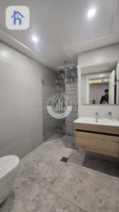 شقة مؤثثة للإيجار صورة 18