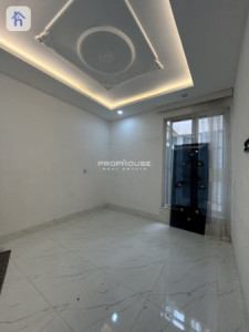 Two Floor House image 4